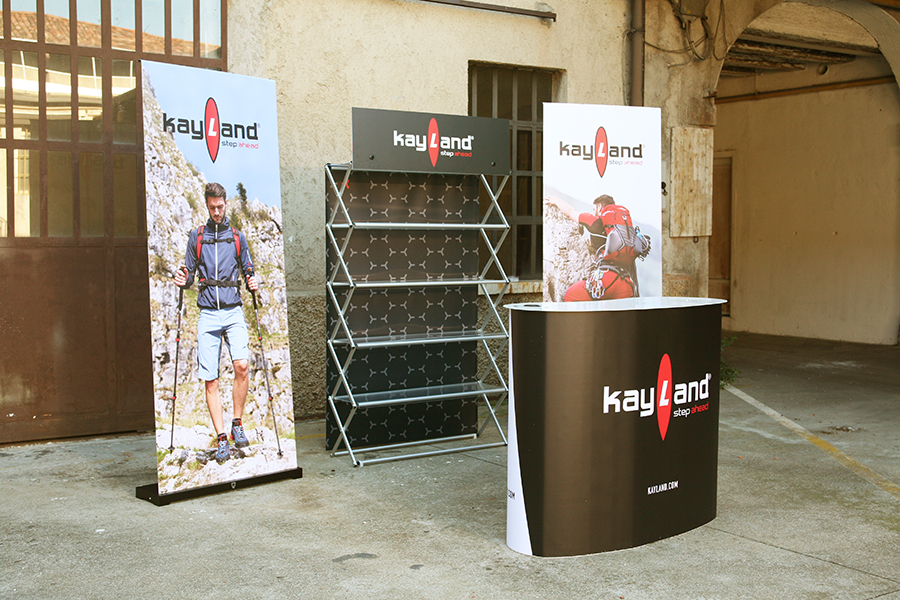 foldable display stand