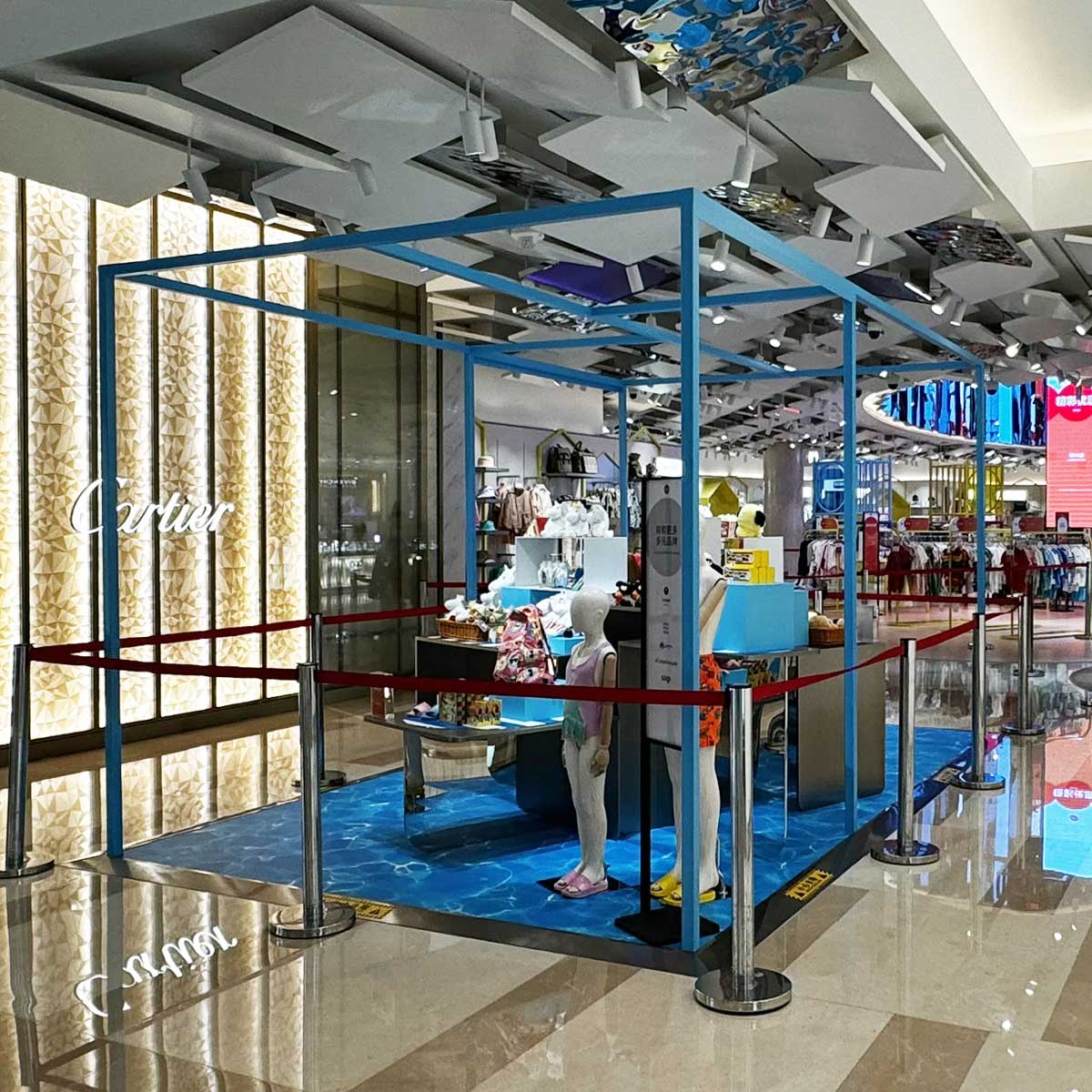 cc1 shopping mall stand