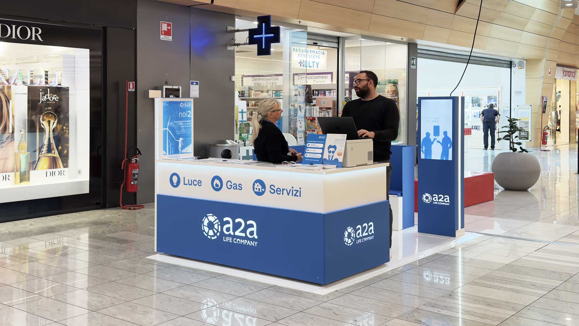 cc6 shopping mall stand