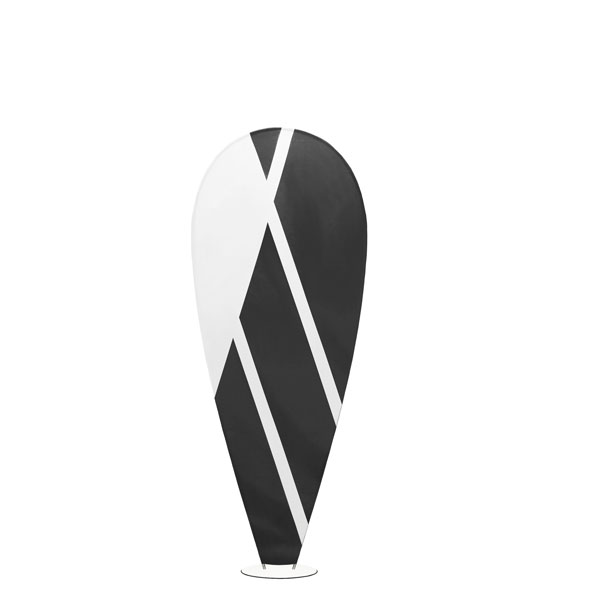 didplay outdoor flags and displays
