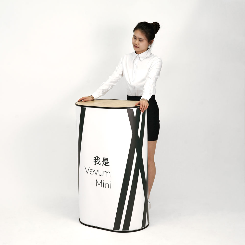 vevum-desk2 promotional counter